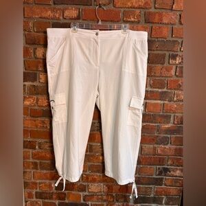 Zenergy by Chico’s womens cargo cropped performance pull on pants white 3(XL)
